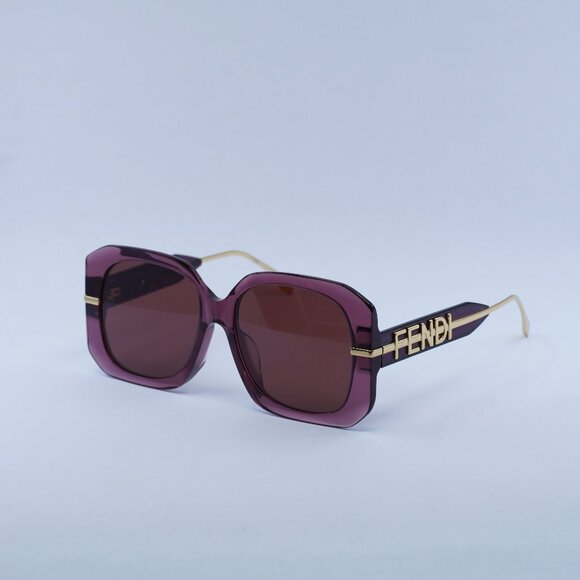 🕶️ New Fendi FE40065F 81S Sunglasses -Transparent Burgundy Frame - Picture 1 of 12